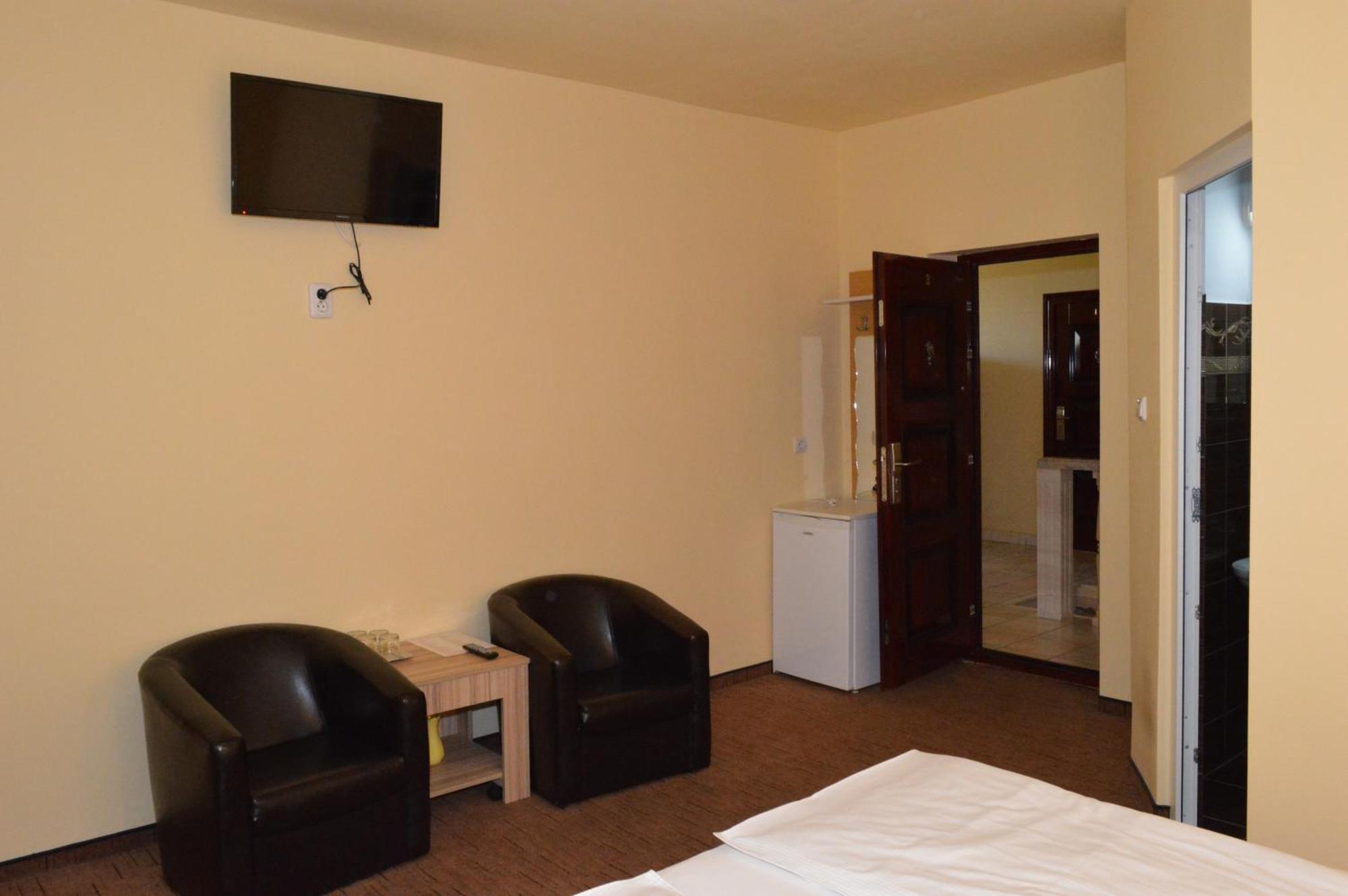 Pensiunea Beverly Hills Baile Felix Exterior photo