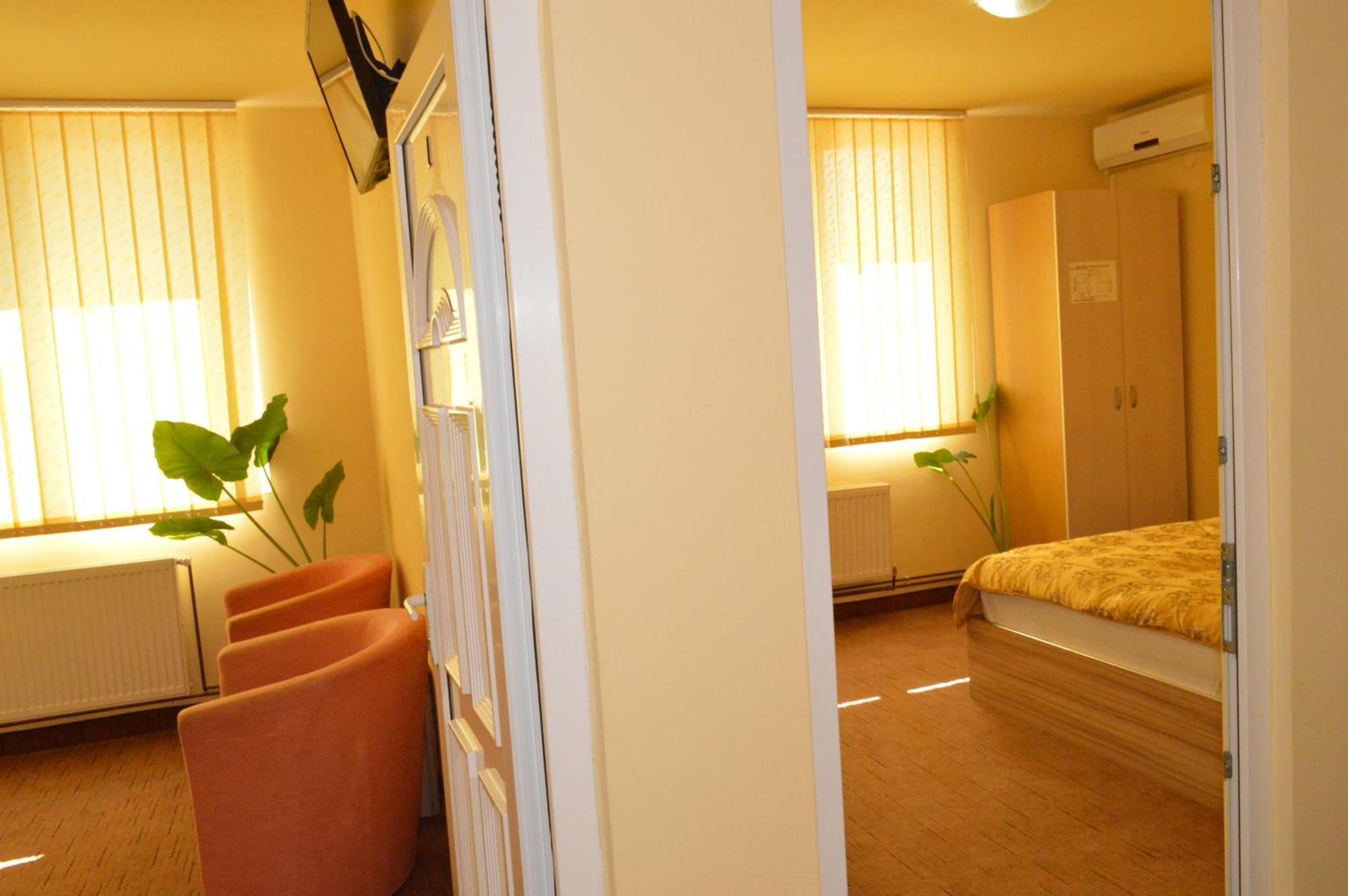 Pensiunea Beverly Hills Baile Felix Exterior photo