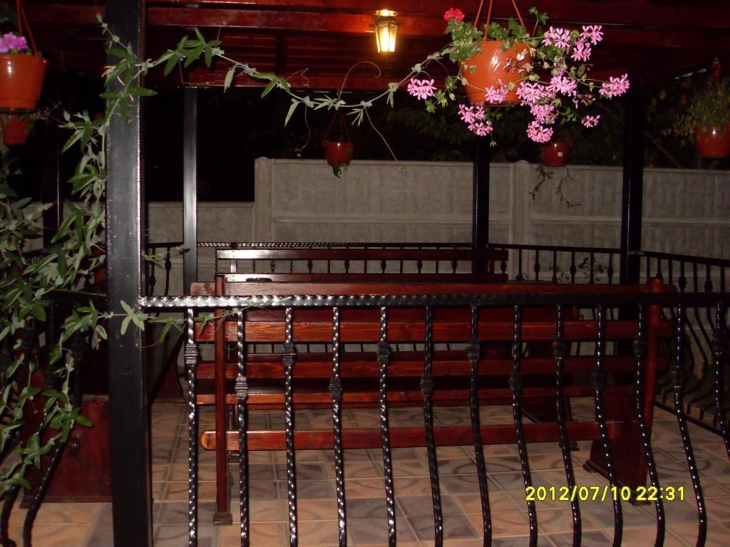Pensiunea Beverly Hills Baile Felix Exterior photo